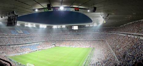 东莞宅男666视频社区照明LED投光灯应用于体育场馆效果