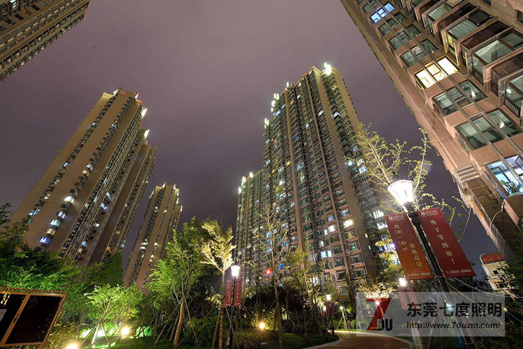 东莞宅男666视频社区照明小区庭院灯照明效果图片